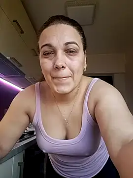 PalomaDesireee online show from 10/31/25, 05:48