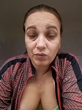 Snapshot of PalomaDesireee chatting on 10/14/25, 04:35 PalomaDesireee online show from 10/14/25, 04:35