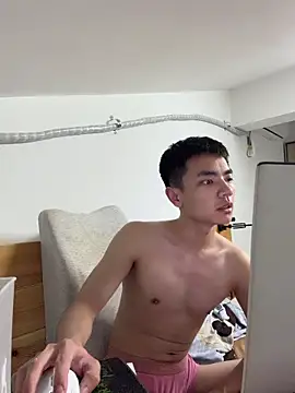 XTTX49 online show from 03/18/26, 03:57