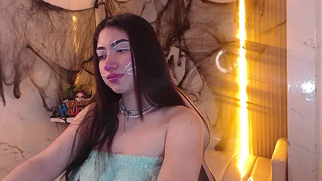 Sophia tf online show from 10/16/25, 01:30