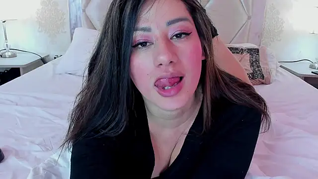 SeleneCarter online show from 12/15/25, 10:04