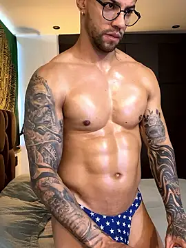 Tomy maylon online show from 10/25/25, 05:02