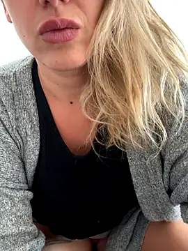 Morgan4515 online show from 10/06/25, 08:48