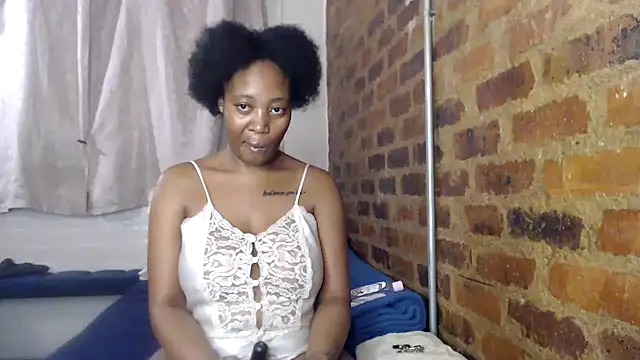 SweetPortableAmber online show from 10/23/25, 05:44