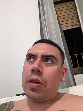 davidxxx099 online show from 04/18/26, 07:51