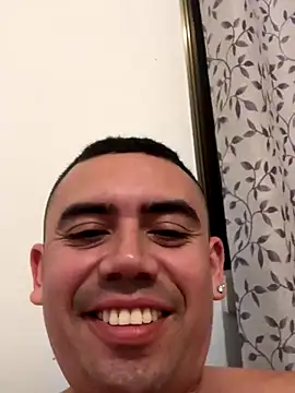 Snapshot of davidxxx099 chatting on 10/05/25, 05:31 davidxxx099 online show from 10/05/25, 05:31