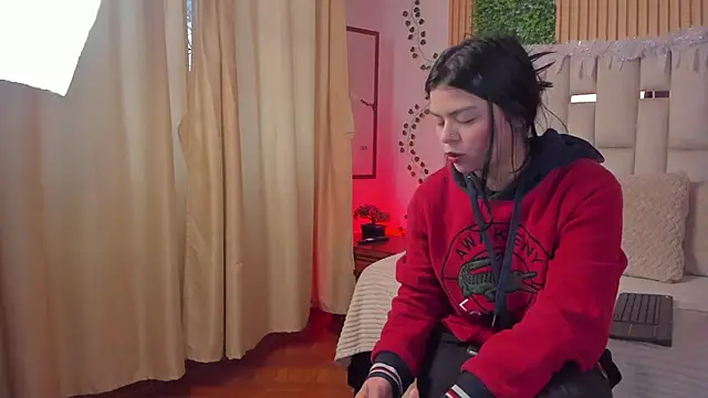 Jade Nmm online show from 12/15/25, 01:39