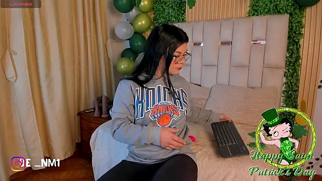 Jade Nmm online show from 03/18/26, 12:51