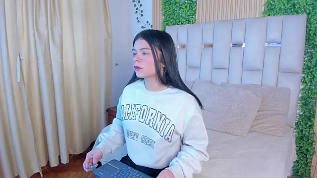 Jade Nmm online show from 01/19/26, 01:59