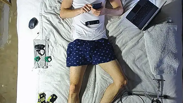 Just2Try online show from 02/21/26, 04:09