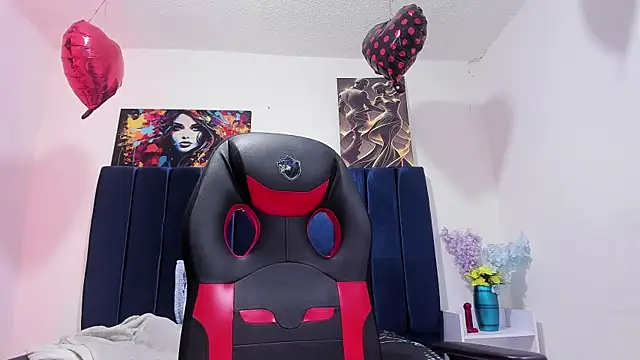 Hanna wish online show from 12/03/25, 01:10