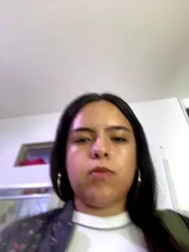 Snapshot of EmilyHarperr chatting on 10/07/25, 11:44 EmilyHarperr online show from 10/07/25, 11:44
