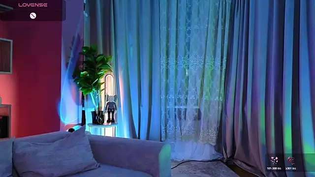 Lucy louras online show from 11/26/25, 01:11