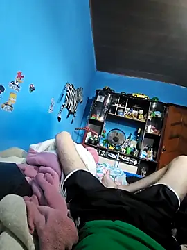 Snapshot of boysafado2521 chatting on 10/01/25, 08:24 boysafado2521 online show from 10/01/25, 08:24