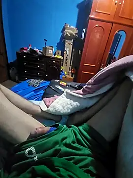 Snapshot of boysafado2521 chatting on 10/06/25, 09:26 boysafado2521 online show from 10/06/25, 09:26