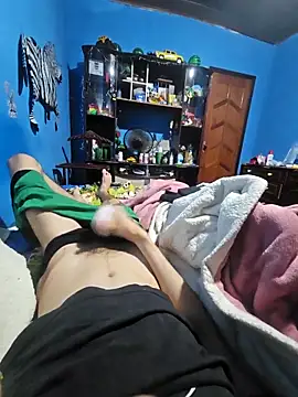 Snapshot of boysafado2521 chatting on 10/28/25, 10:09 boysafado2521 online show from 10/28/25, 10:09