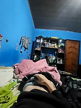 Snapshot of boysafado2521 chatting on 09/27/25, 07:47 boysafado2521 online show from 09/27/25, 07:47