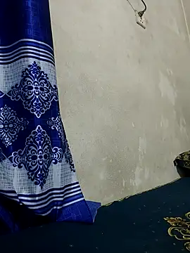 maya-Couple19 online show from 10/28/25, 06:40