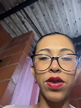 Emma  cumlovee online show from 04/14/26, 11:37