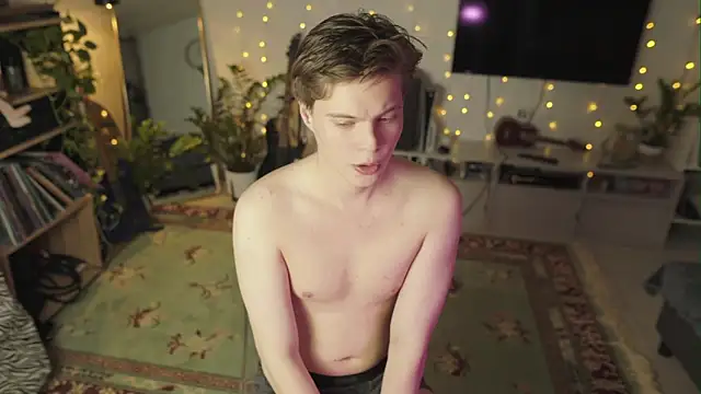 RusBradPitt online show from 03/03/26, 04:14