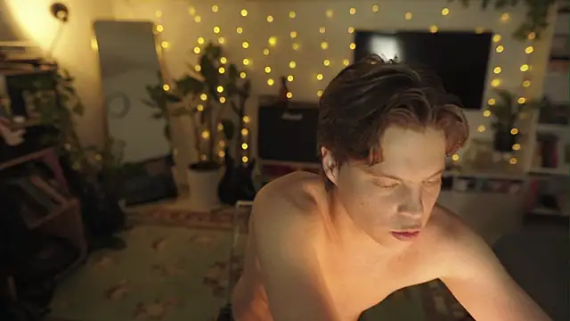 RusBradPitt online show from 06/12/26, 02:26