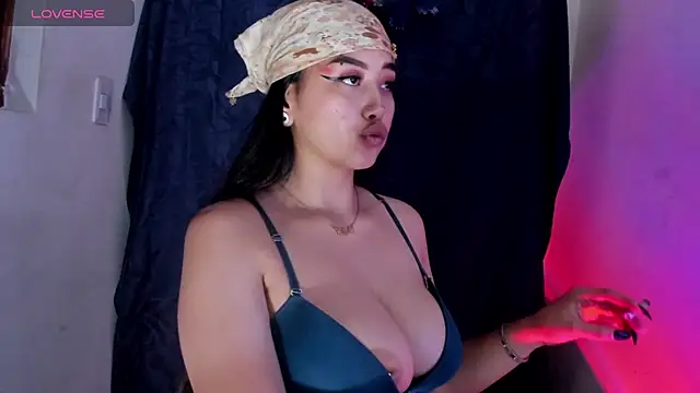 Viioleett cum online show from 11/18/25, 04:21