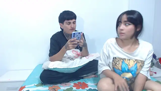 onixandghosty1 online show from 02/16/26, 07:01