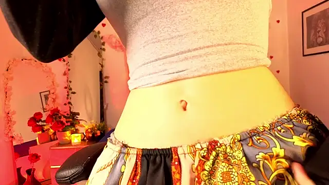 Isla rosee18 online show from 04/10/26, 12:17