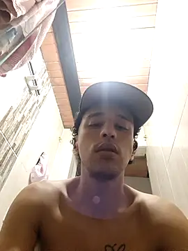 Snapshot of Santi2323xxX chatting on 05/22/26, 03:59 Santi2323xxX online show from 05/22/26, 03:59