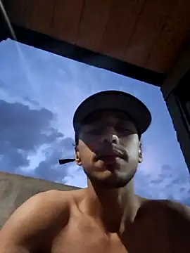 Santi2323xxX online show from 02/08/26, 11:35