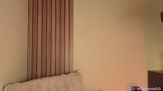 Hairyparadise online show from 11/30/25, 04:24