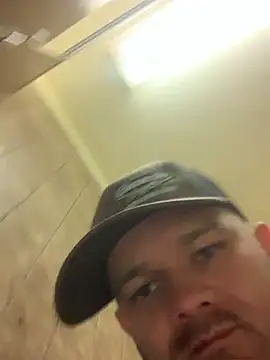 Snapshot of Allinside666 chatting on 04/09/26, 06:19 Allinside666 online show from 04/09/26, 06:19