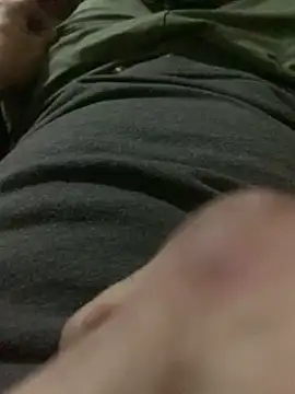 Snapshot of Allinside666 chatting on 03/18/26, 07:44 Allinside666 online show from 03/18/26, 07:44