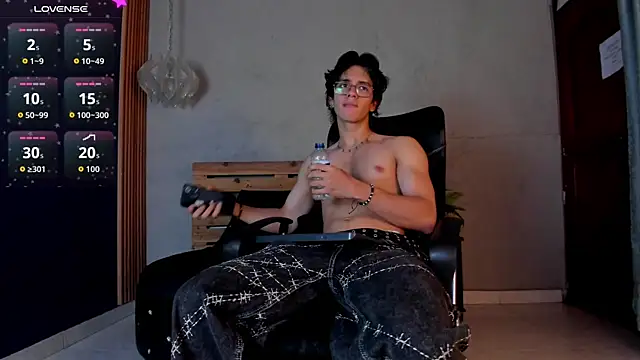 Markuss   online show from 09/18/25, 02:36