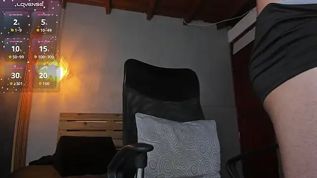 Markuss   online show from 12/05/25, 03:38