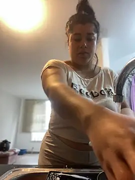 Snapshot of Tokio_Sakura chatting on 11/07/25, 08:46 Tokio Sakura online show from 11/07/25, 08:46