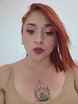 Snapshot of Mariana-94 chatting on 06/24/26, 02:15 Mariana-94 online show from 06/24/26, 02:15