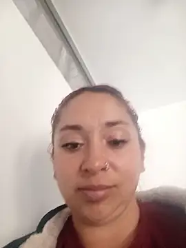 Snapshot of Mariana-94 chatting on 06/09/26, 04:41 Mariana-94 online show from 06/09/26, 04:41