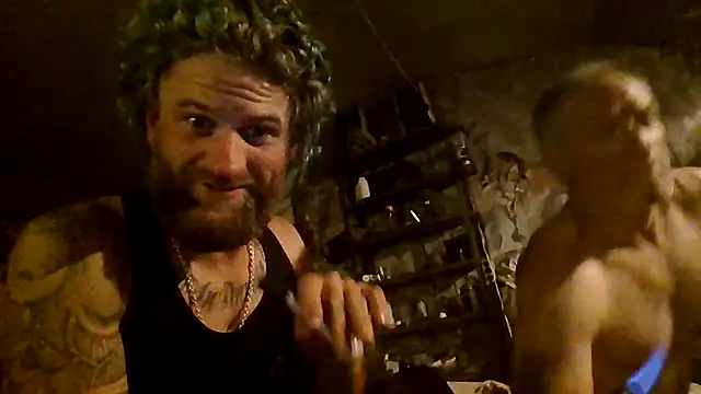 Snapshot of bearded_cross chatting on 07/19/26, 12:35 bearded cross online show from 07/19/26, 12:35