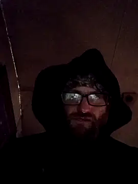 bearded cross online show from 02/16/26, 01:54