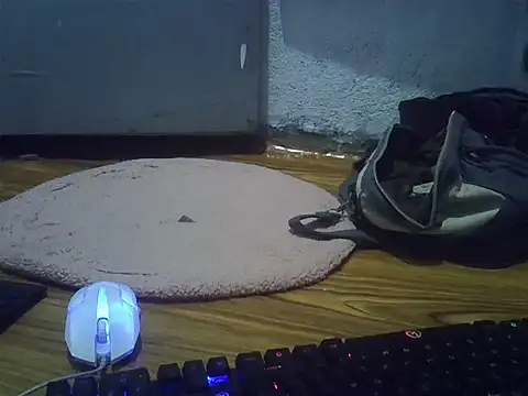 Snapshot of charms_virgin chatting on 11/10/25, 12:04 charms virgin online show from 11/10/25, 12:04