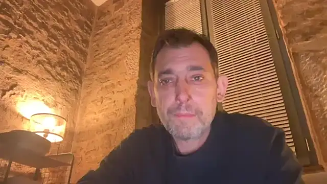 tamtamat46 online show from 10/31/25, 08:16