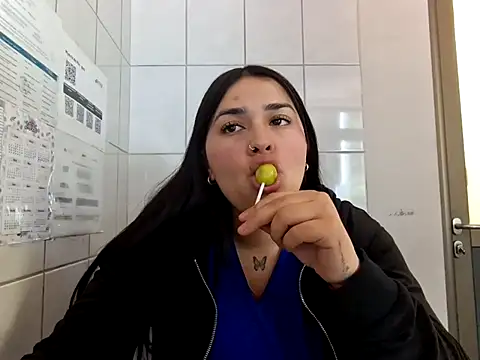 Snapshot of Denisutra777 chatting on 03/30/26, 03:35 Denisutra777 online show from 03/30/26, 03:35