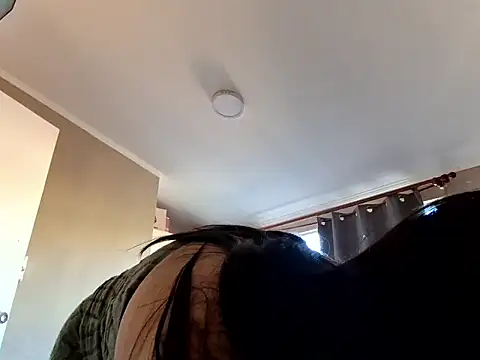 Snapshot of Denisutra777 chatting on 04/06/26, 06:53 Denisutra777 online show from 04/06/26, 06:53