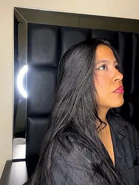 Kendra C online show from 11/16/25, 10:57