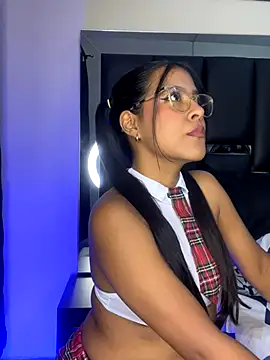 Kendra C online show from 10/21/25, 01:05