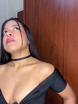 Kendra C online show from 10/13/25, 09:49