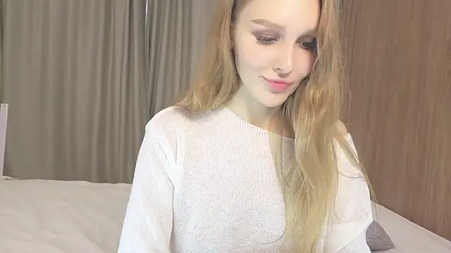 Snapshot of Brigitte_Bardot chatting on 09/30/25, 06:08 Brigitte Bardot online show from 09/30/25, 06:08