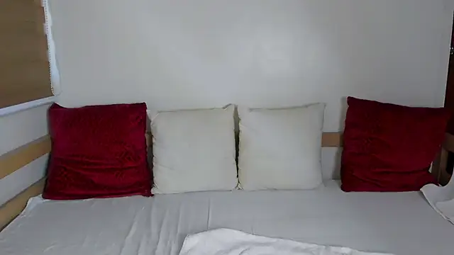 IslandBeauty online show from 09/27/25, 01:34