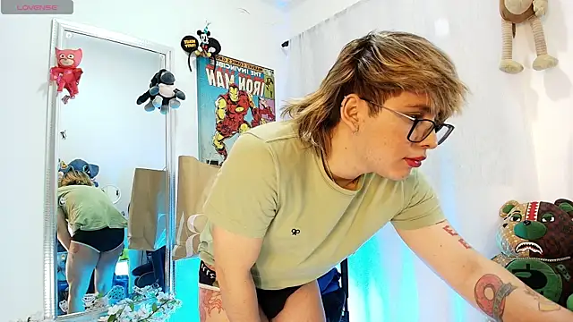 brunothompson3 online show from 06/01/26, 05:07